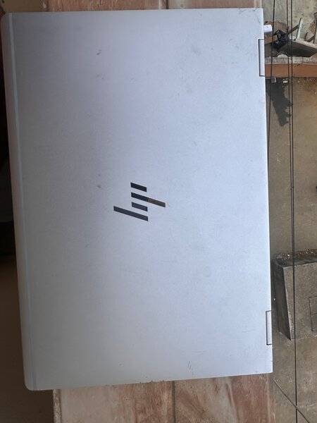 Portable professionnel léger