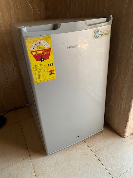 Hisense Single Door Table Top Fridge