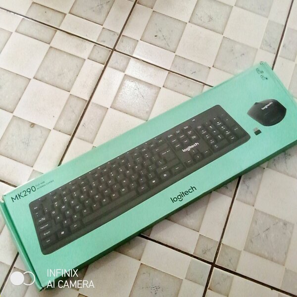 Mk290 Logitech wireless keyboard