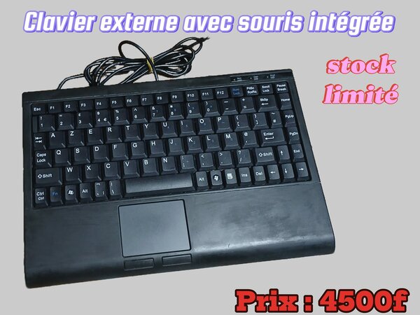 Clavier externe avec souris integree  stock 