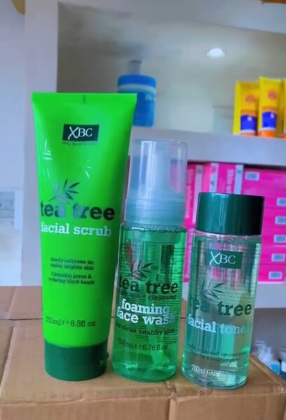 Tea tree scrub ,toner and wash