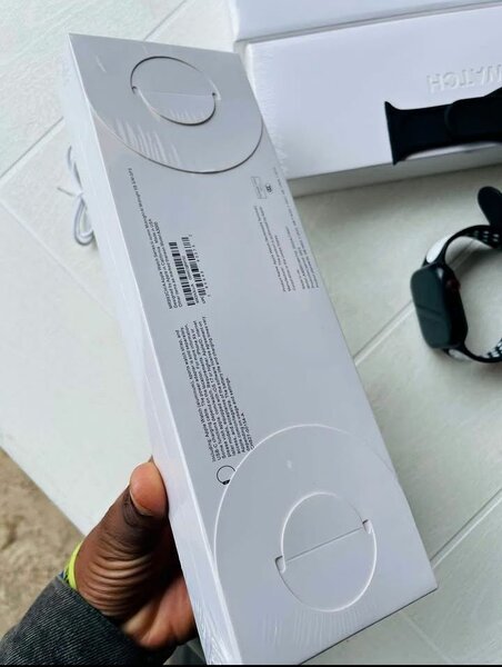 Smart watch series 10 availabl