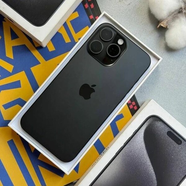 iPhone 15 pro max 256Go neuf scellé 