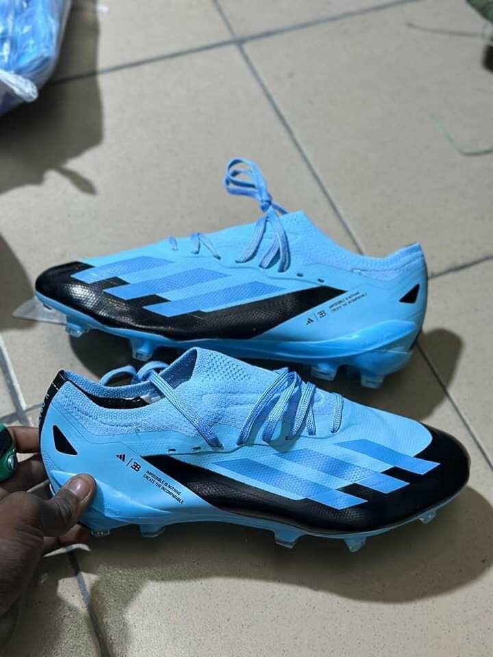 Chaussures de Football Dynamiques