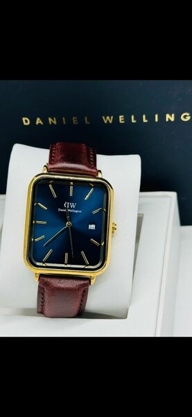 Montre Élégante Cadran Bleu