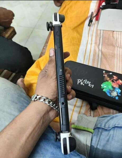 PlayStation nitando console