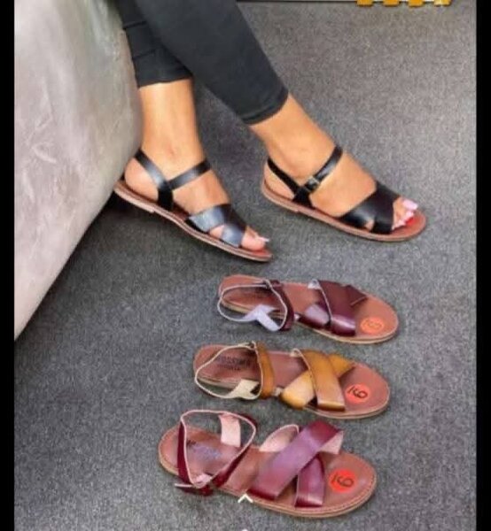 Sandales en cuir élégantes