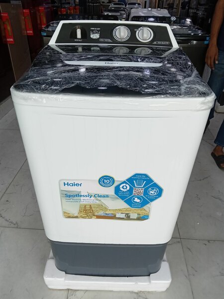 Haier washing machine 120 35 (12kg)