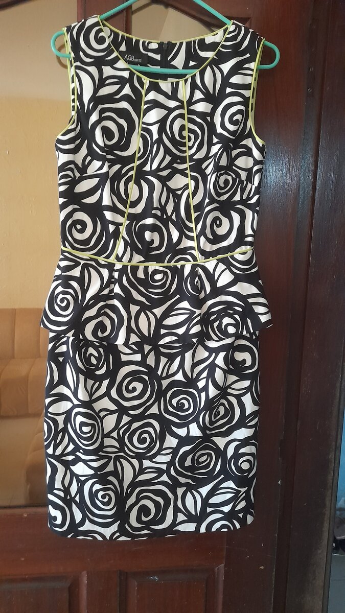 Robe chic à motifs floraux