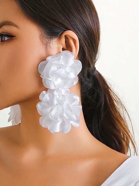 Boucles d'oreilles florales élégantes