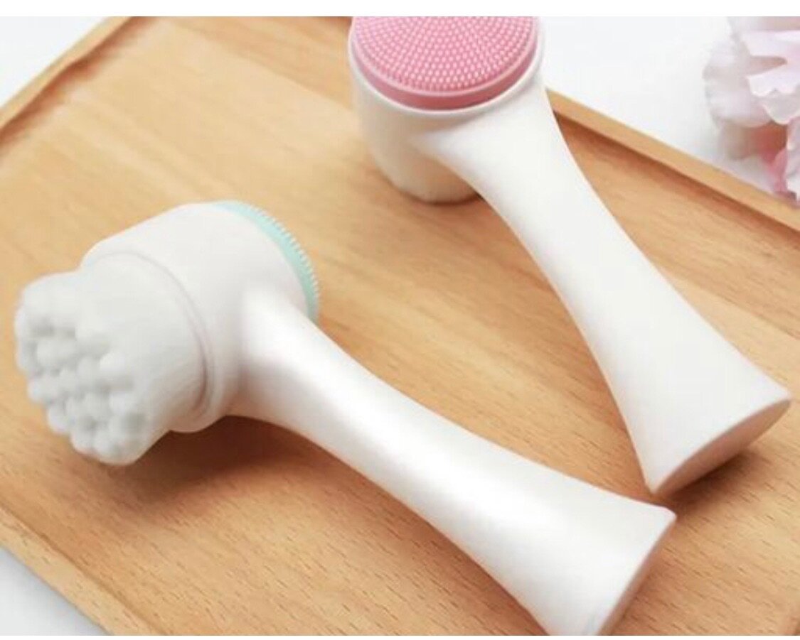 Facial Cleansing Brush
