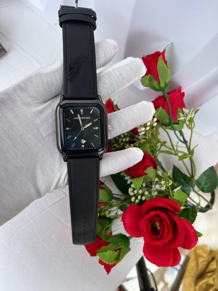 Montres élégantes homme en cui