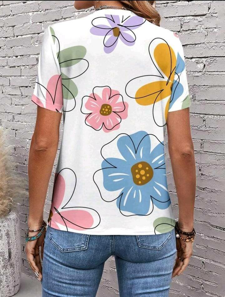 T-shirt florale colorée