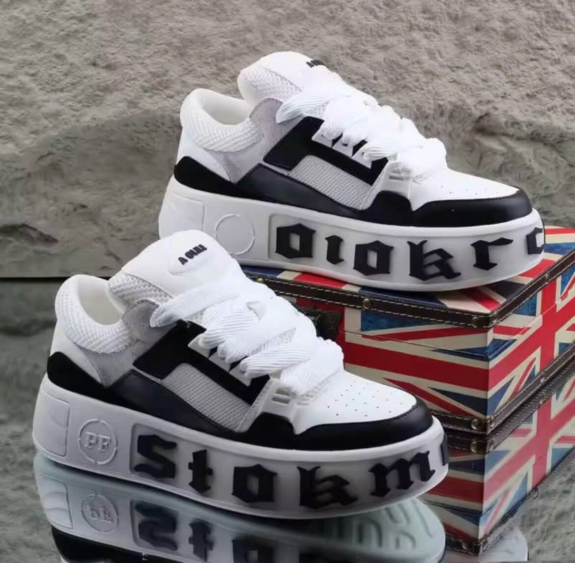 Chaussures de sport tendance