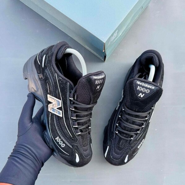 New Balance  1000