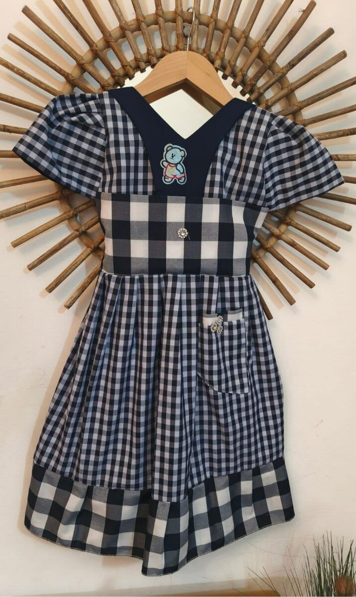 Robe Enfant à carreaux CP1-CM2
