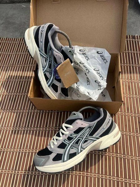 Paires ascis original