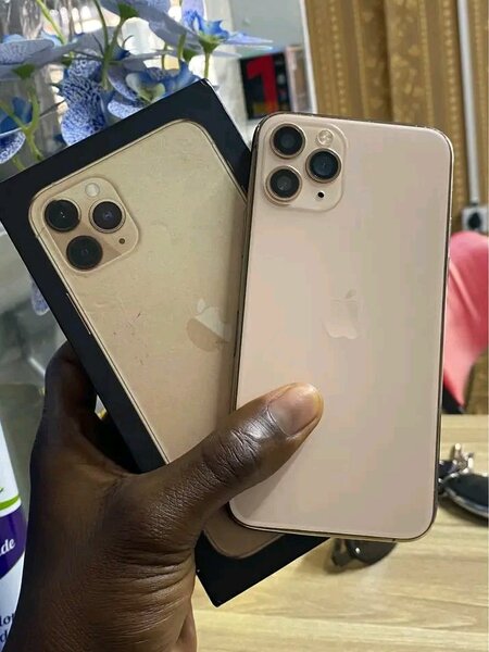 iPhone 11 Pro Max Doré