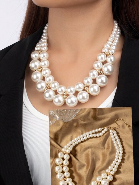 Collier élégant avec perles