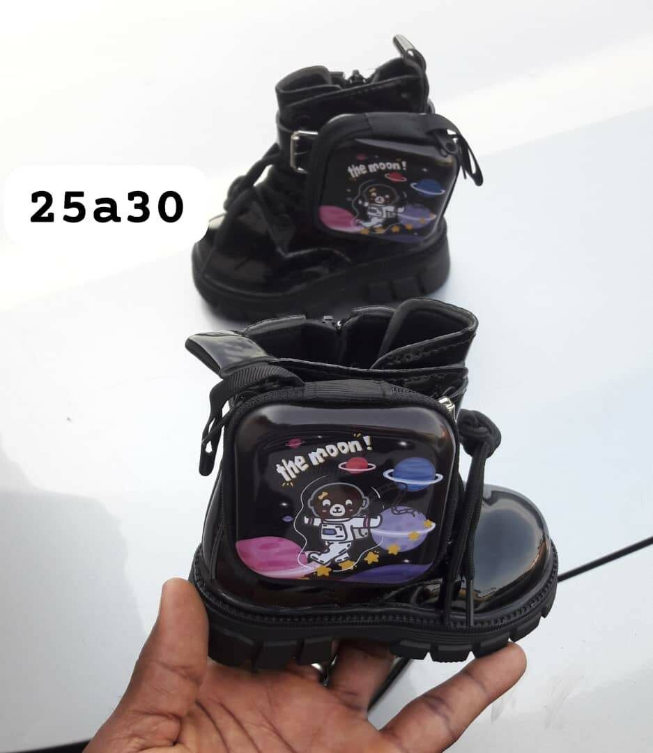 Chaussures petite fille