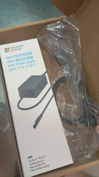 Microsoft Surface charger for Pro4/5/6/7