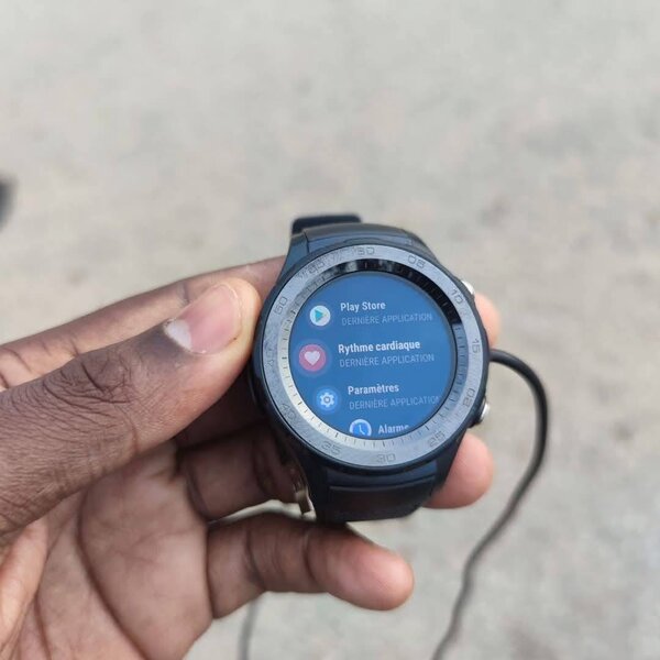 Huawei Watch 2 prend puce