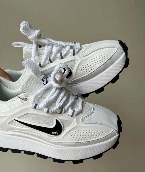 Baskets Nike Blanc Homme
