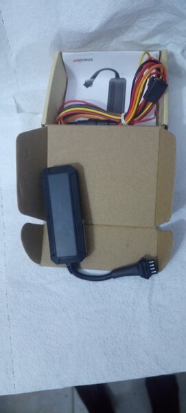 TRACEUR GPS POUR ENGINS DE CHANTIER CATERPILLAR 