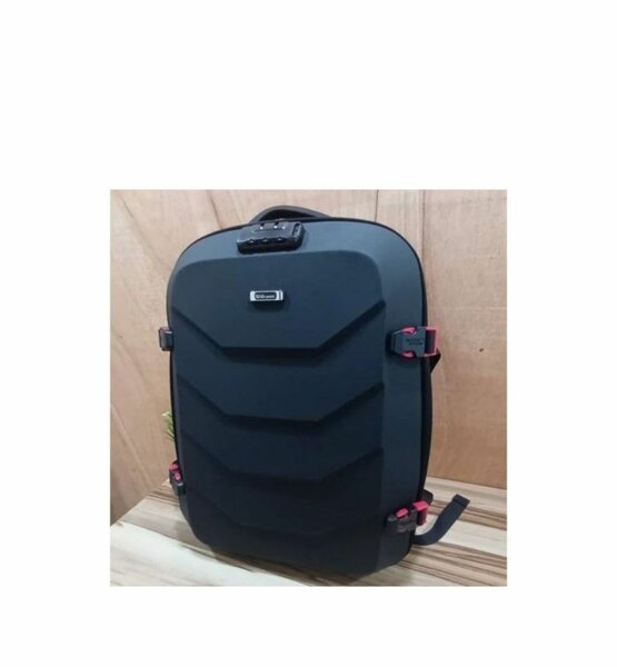 Valise rigide noire moderne