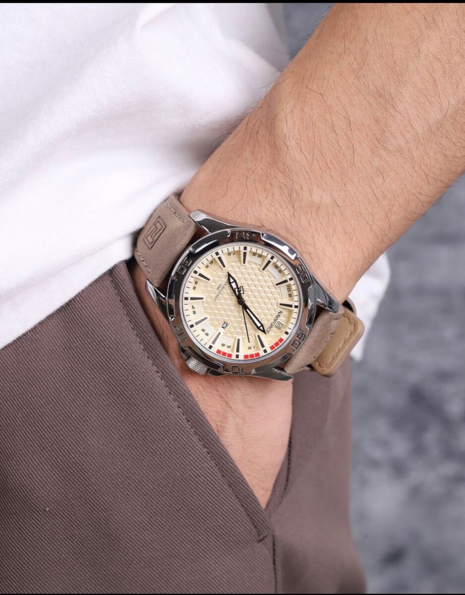 Men Genuine brown leather strap watch