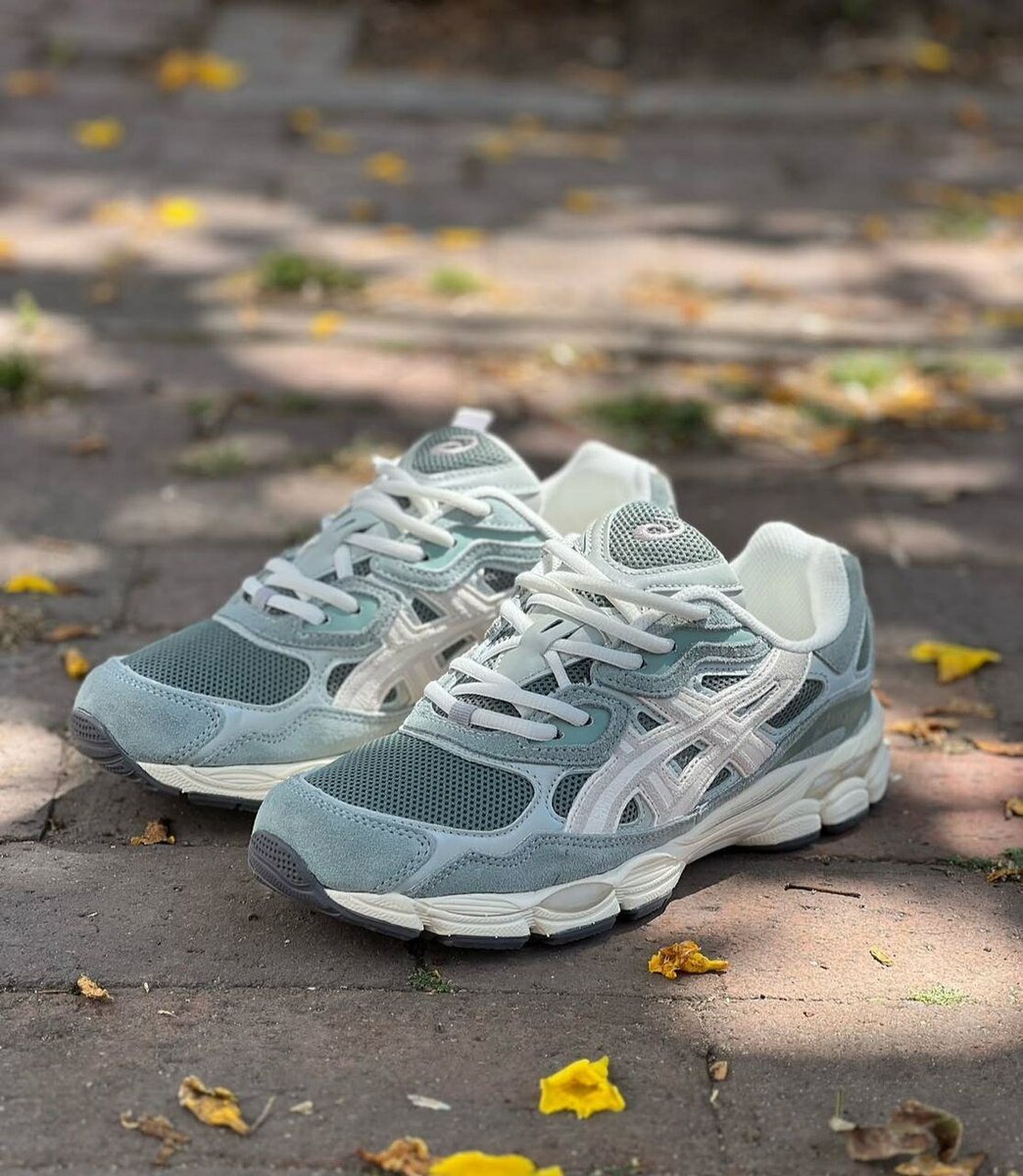 Baskets de sport modernes et confortables