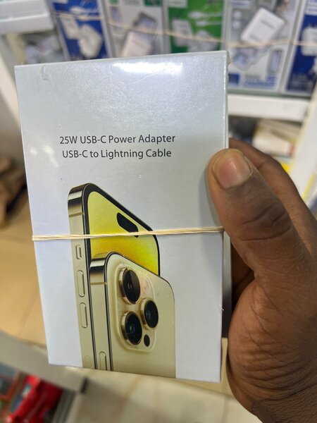 25W USB-C Power Adapter