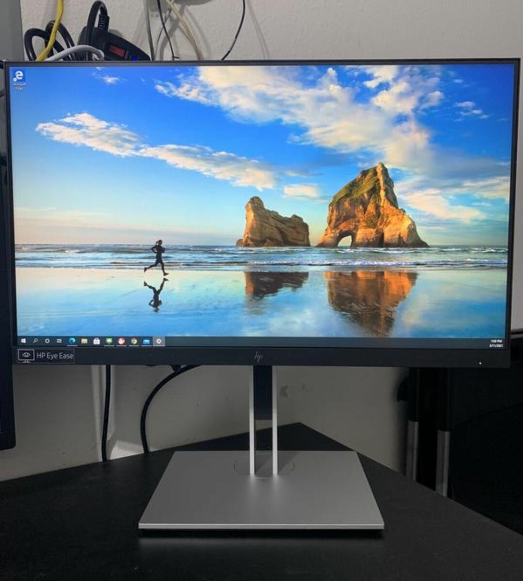 Moniteur HP E24i G4 WUXGA.