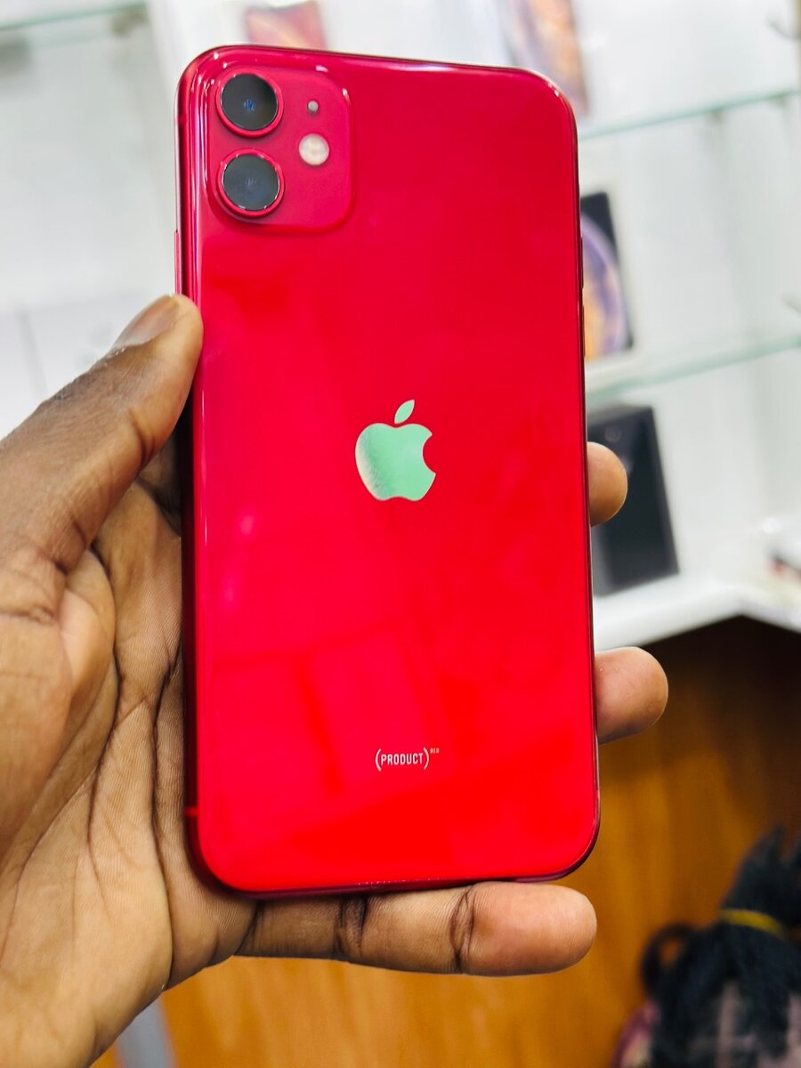 IPHONE 11 64GB AND 128GB