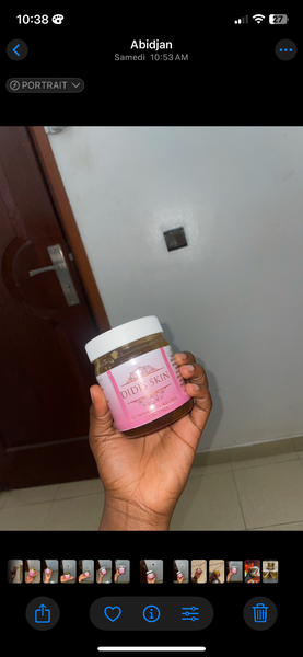 Gommage de corps au curcuma