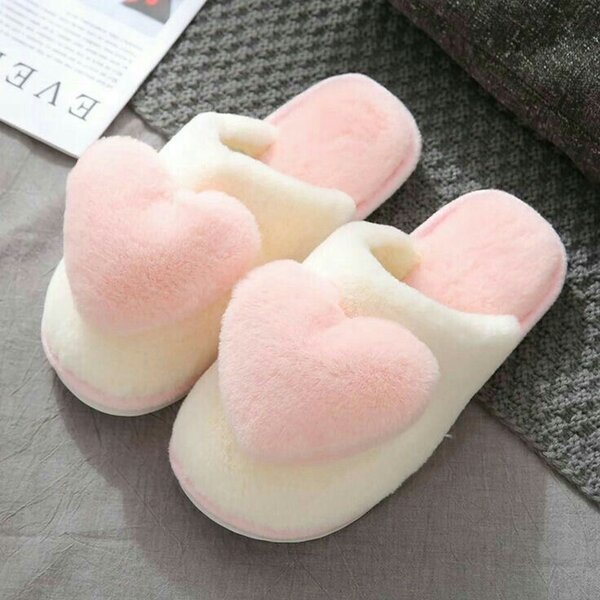 Room slippers