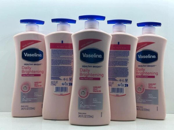 Vaseline Daily Brightening lot