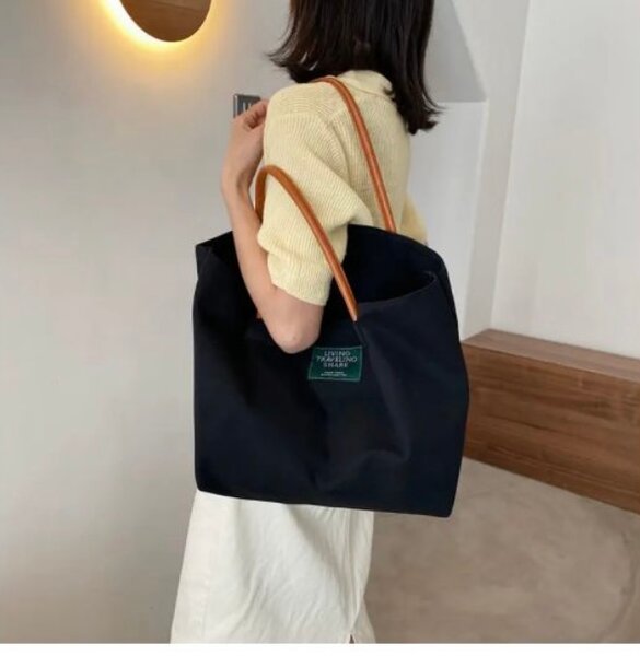 Sac cabas noir en toile