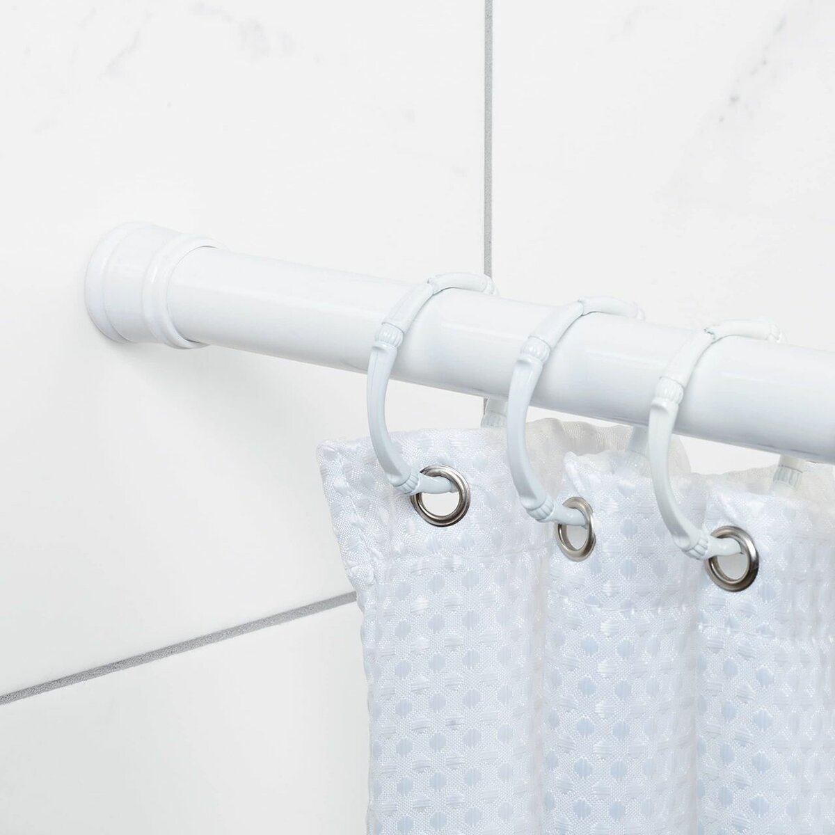 Adjustable curtains rod