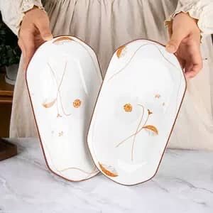 Assiettes Ovales Élégantes