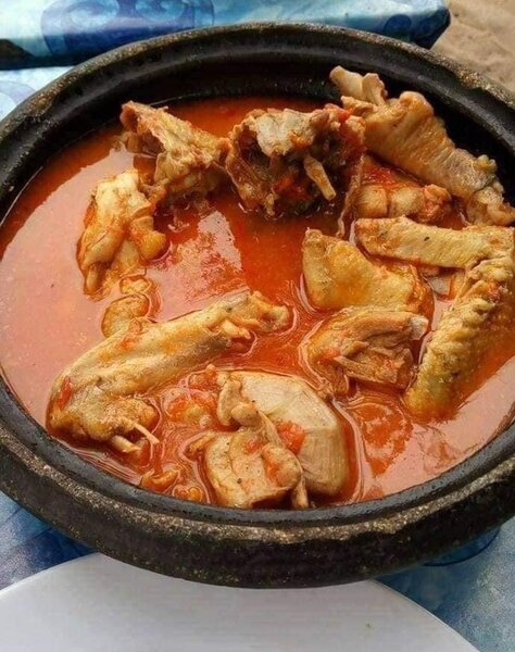 Plat de Poulet kedjenou