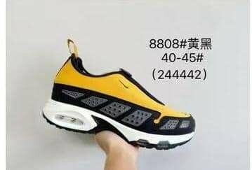 Chaussures de sport hommes tendance