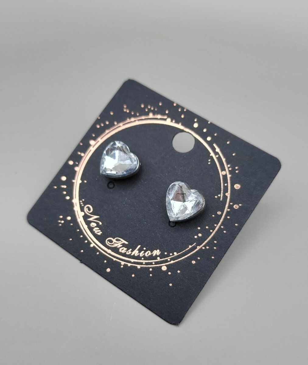 Heart stud  earrings
