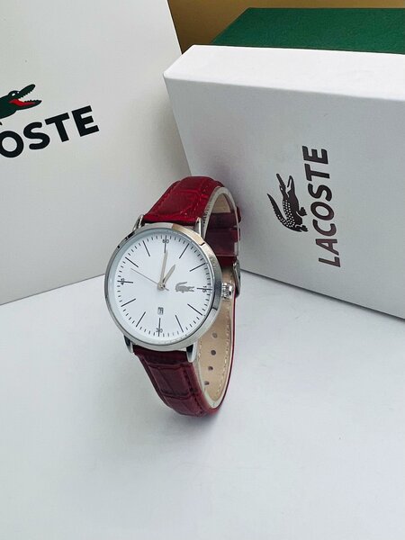 Montre Lacoste en cuir rouge