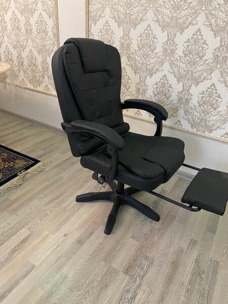 Офисные кресло новые