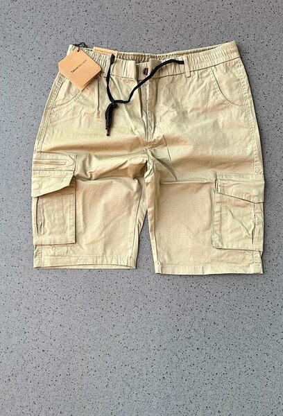 Khaki side pockets