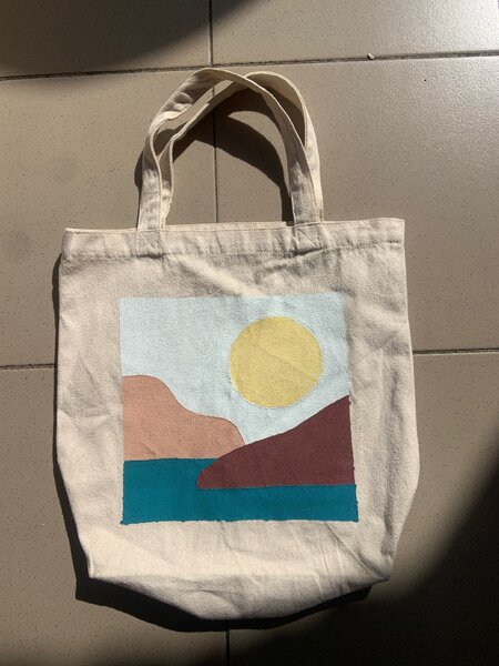 TOTE BAGS