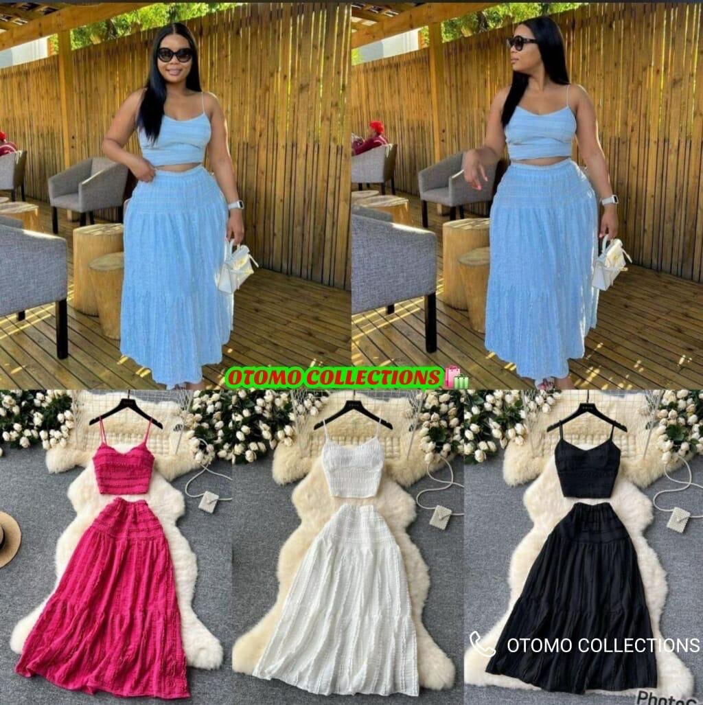 Ensemble Élégant Jupe et Haut