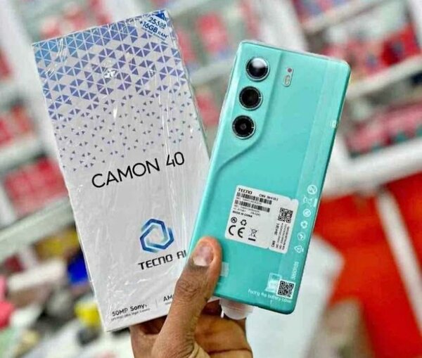 TECNO CAMON 40