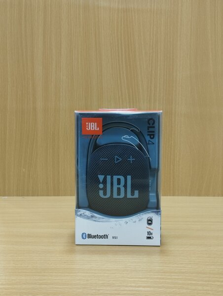 JBL clip 4 portable Bluetooth speaker
